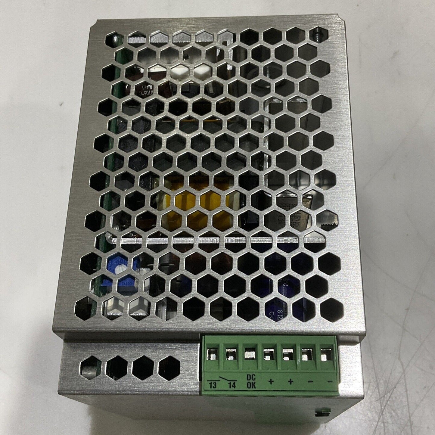 PHOENIX CONTACT 293604 POWER SUPPLY QUINT-PS-100-240AC 50-60 HZ 2.8-1.2A U3S