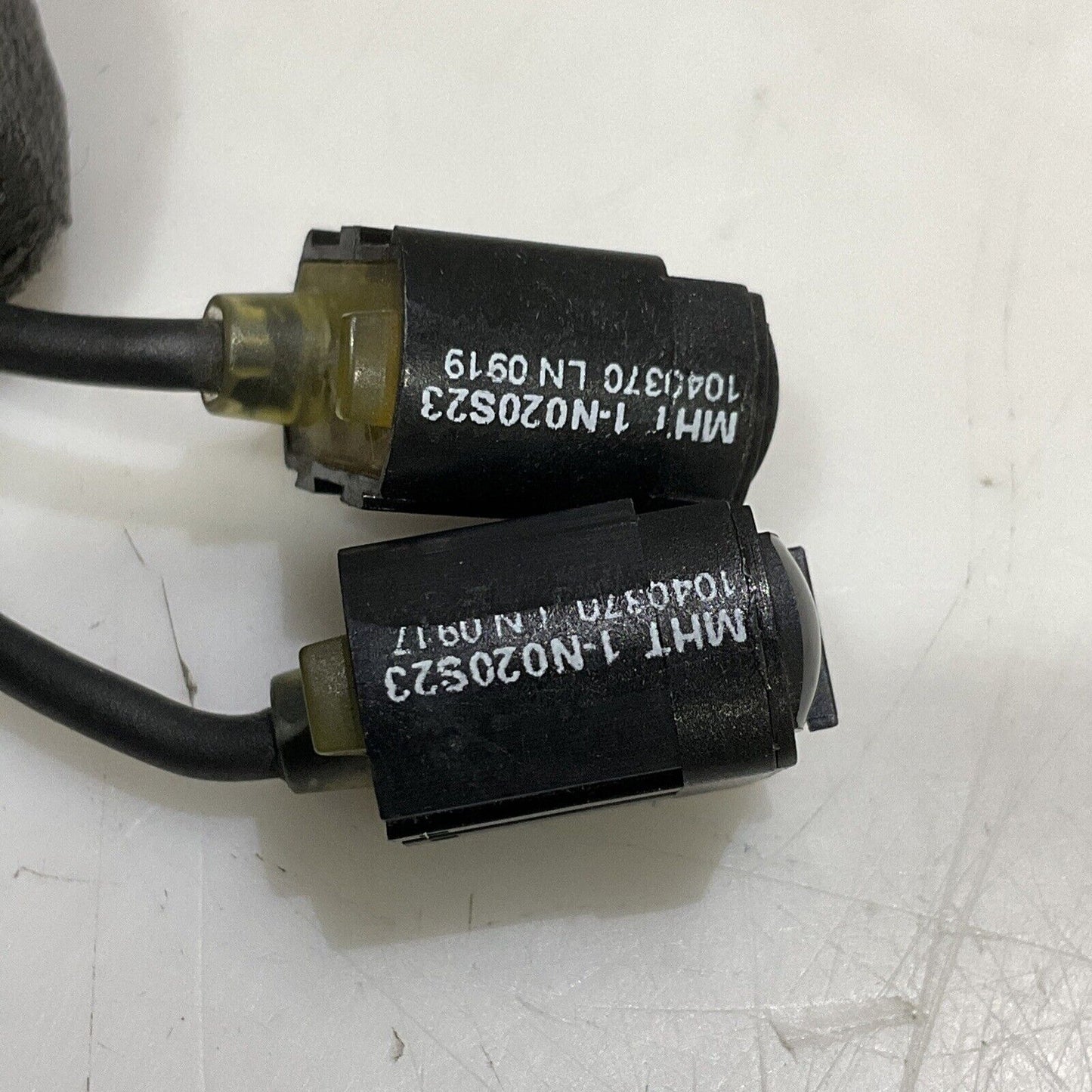 SICK MHT 1-N020S23 1040370 PHOTOELECTRIC SENSOR PHOTOEYE SWITCH LOT OF 2 U3S