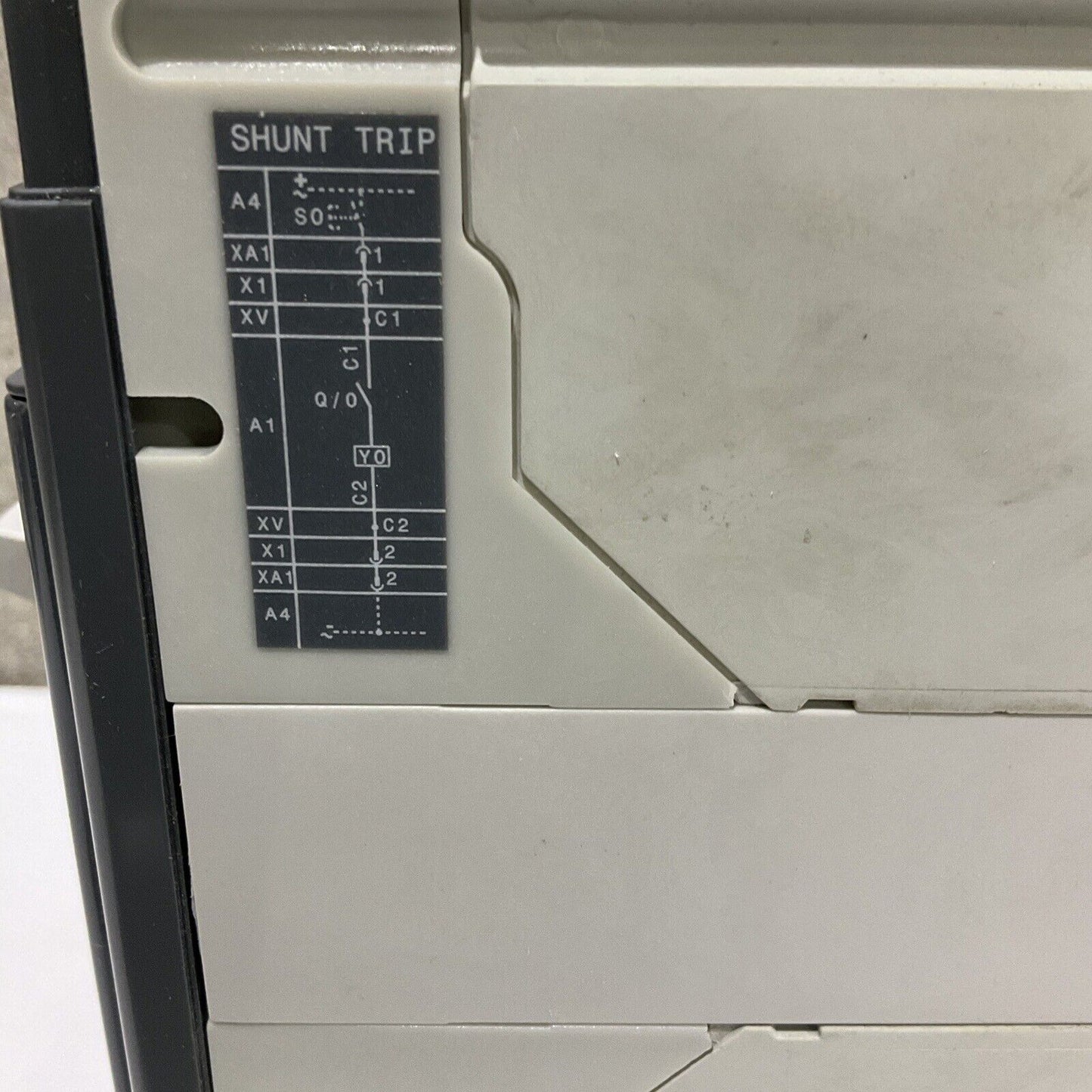 ABB TMAX T5N 300A 400 T5N300TWS4 SACE TMAX T5 N 400 CASE CIRCUIT BREAKER U3S