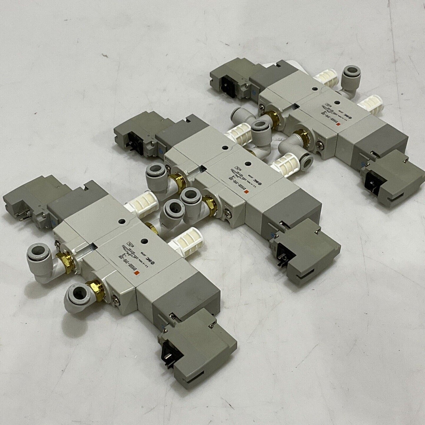SMC SY9320-5Y0-02F-Q MOUNTED QUICK EXHAUST SOLENOID VALVE LOT OF 3 U3S