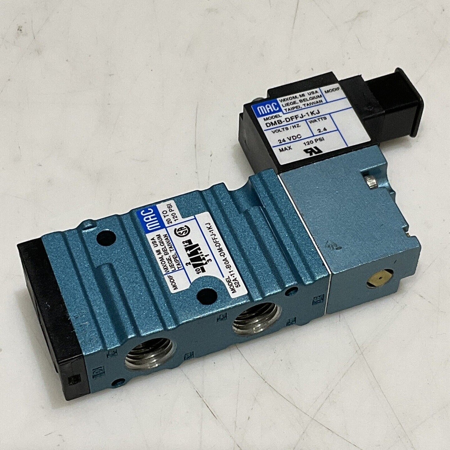 MAC 52A-11-B0A-DM-DFFJ-1KJ SOLENOID PNEUMATIC VALVE 3 WAY 1/4” NPFY 24VDC U3S