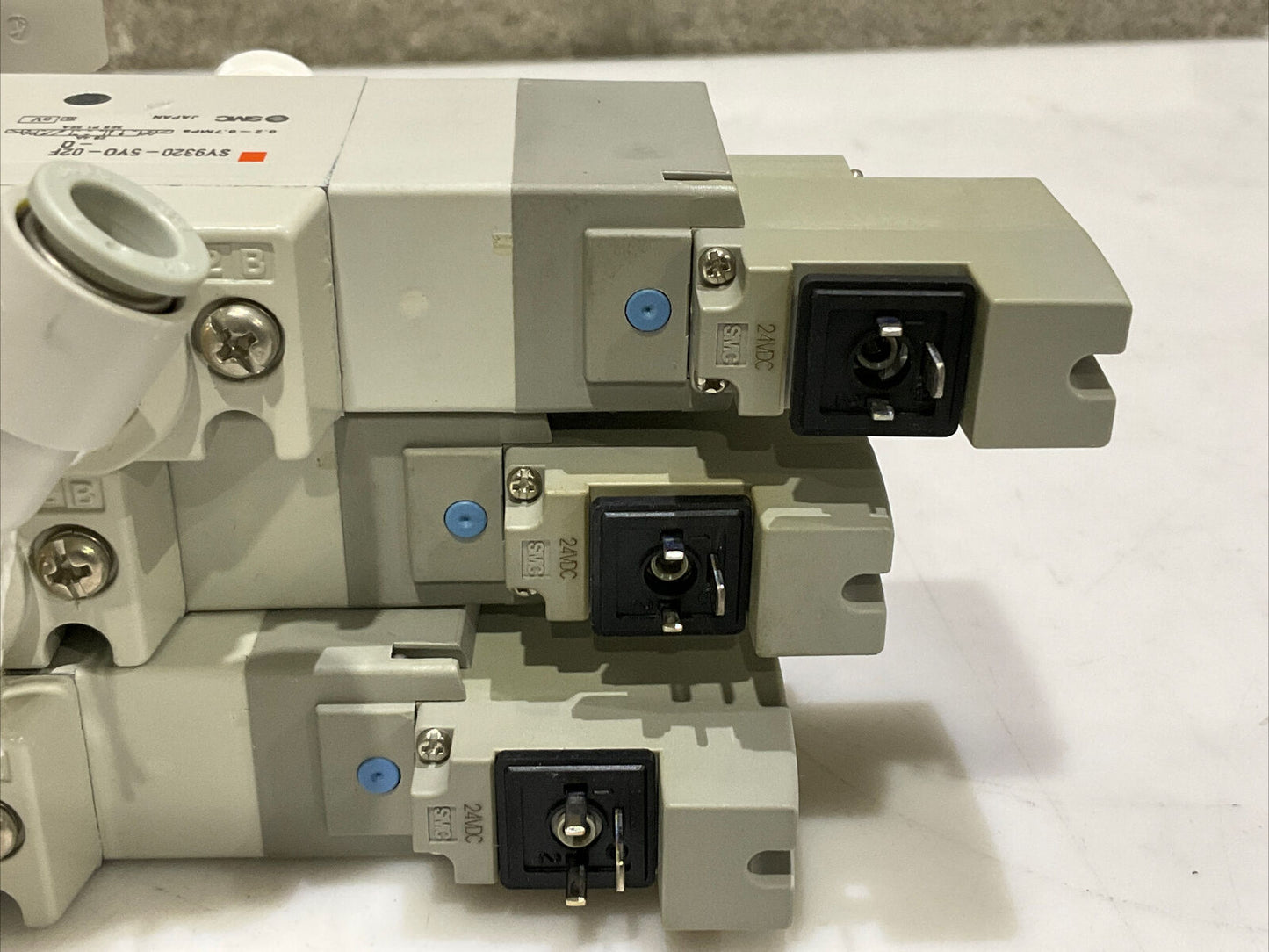 SMC SY9320-5Y0-02F-Q MOUNTED QUICK EXHAUST SOLENOID VALVE LOT OF 3 U3S