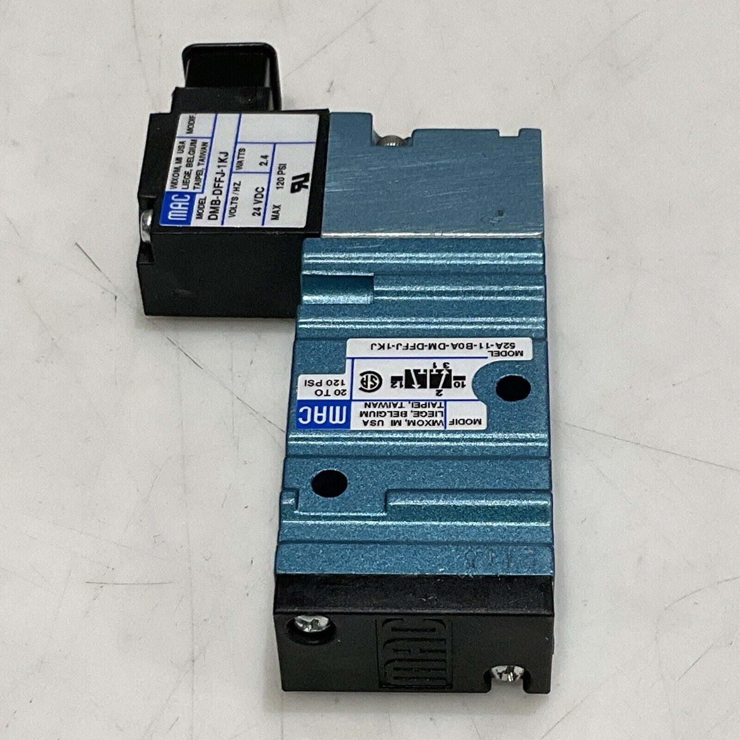 MAC 52A-11-B0A-DM-DFFJ-1KJ SOLENOID PNEUMATIC VALVE 3 WAY 1/4” NPFY 24VDC U3S