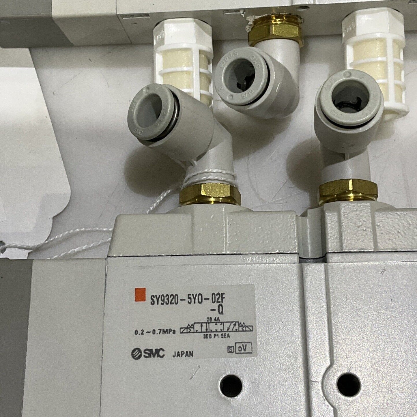 SMC SY9320-5Y0-02F-Q MOUNTED QUICK EXHAUST SOLENOID VALVE LOT OF 3 U3S