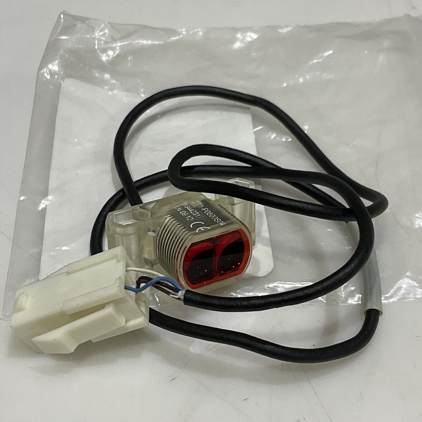 SICK ZT1-P0800S04 1044231 PHOTOELECTRIC INFRADED SENSOR LOT OF 3 U3S