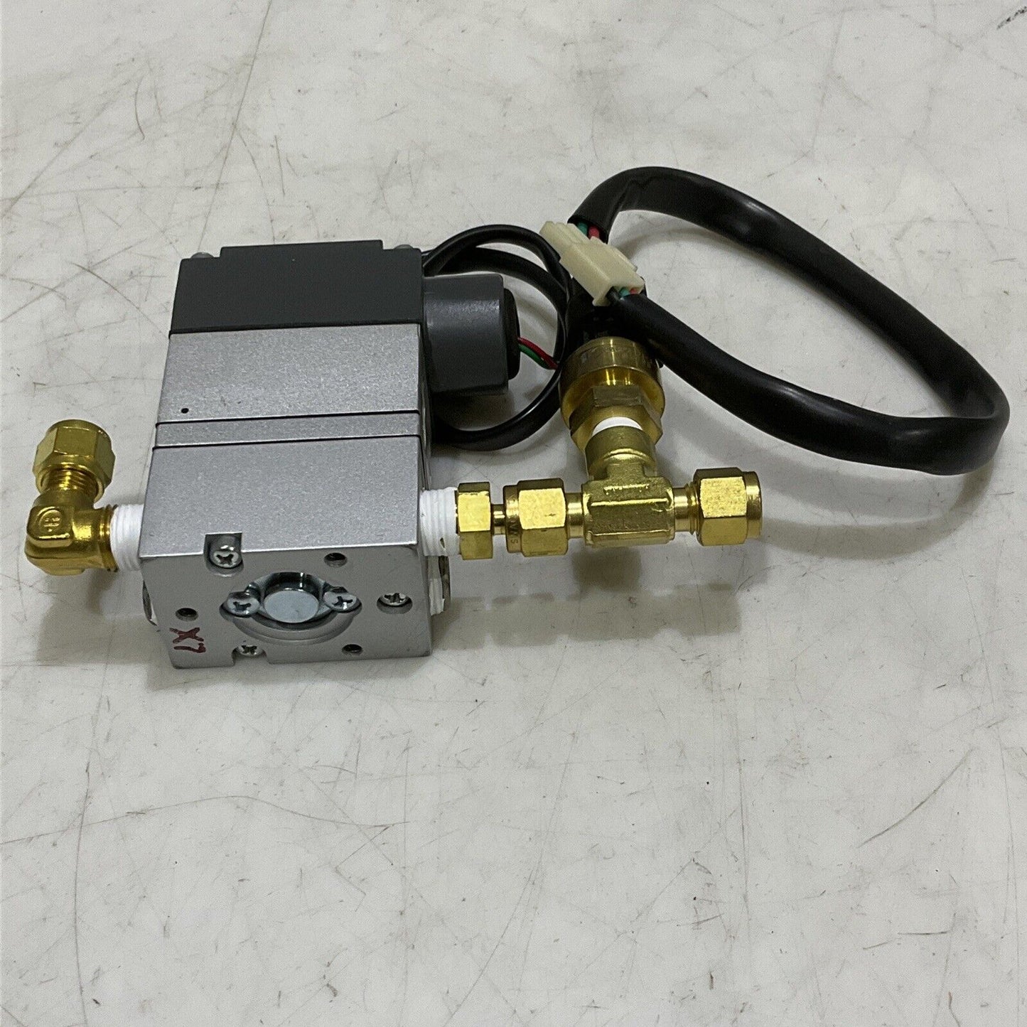 CONTROLAIR INC 550X ELECTRIC TO PNEUMATIC TRANSDUCER 0-5V 3-27PSIG 35-100 373