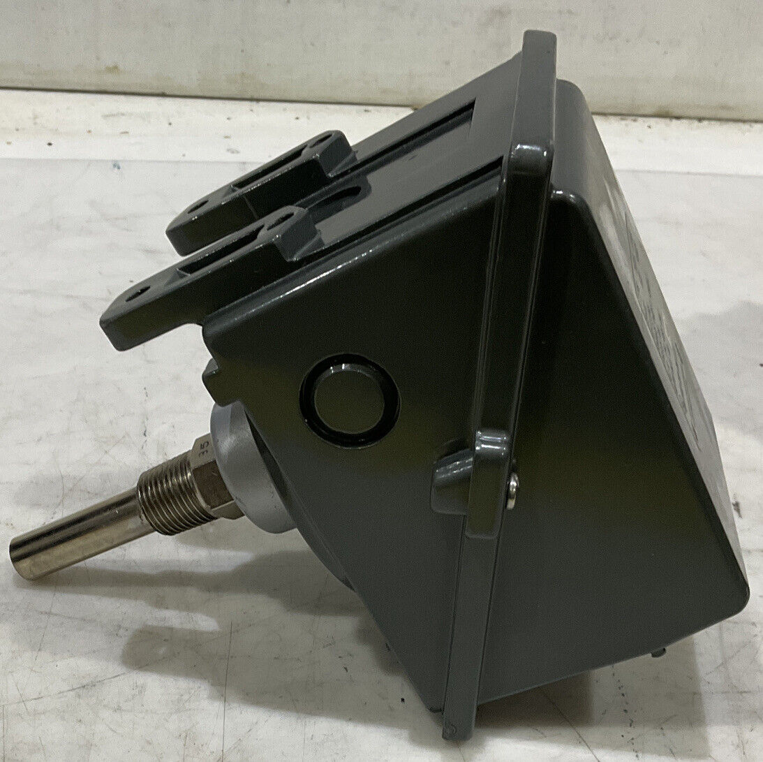 UNITED ELECTRIC B402-90025-120 TEMPERATURE CONTROL 373