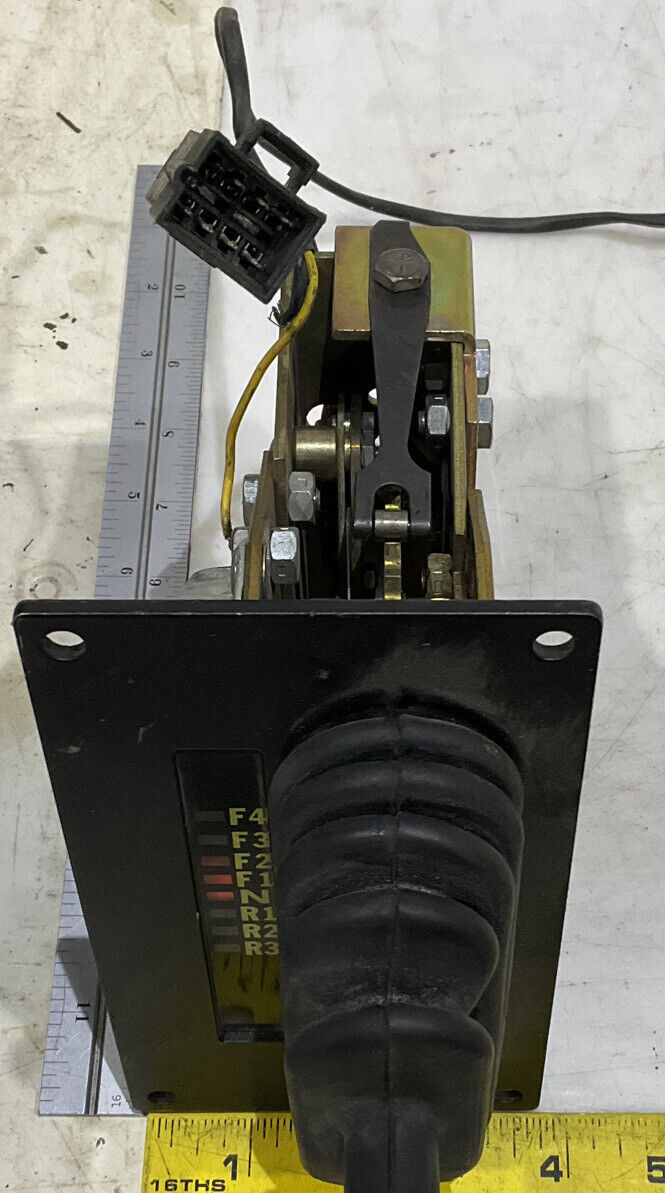 QUADRASTAT CORPORATION E73494 603996 SHIFT ASSEMBLY 881