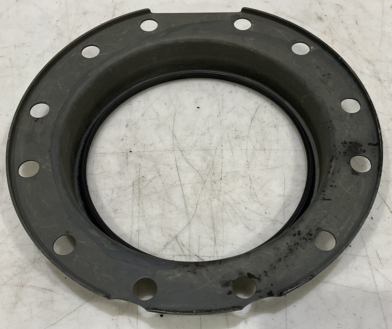 INTERNATIONAL 174433H1 ONE SEAL 881