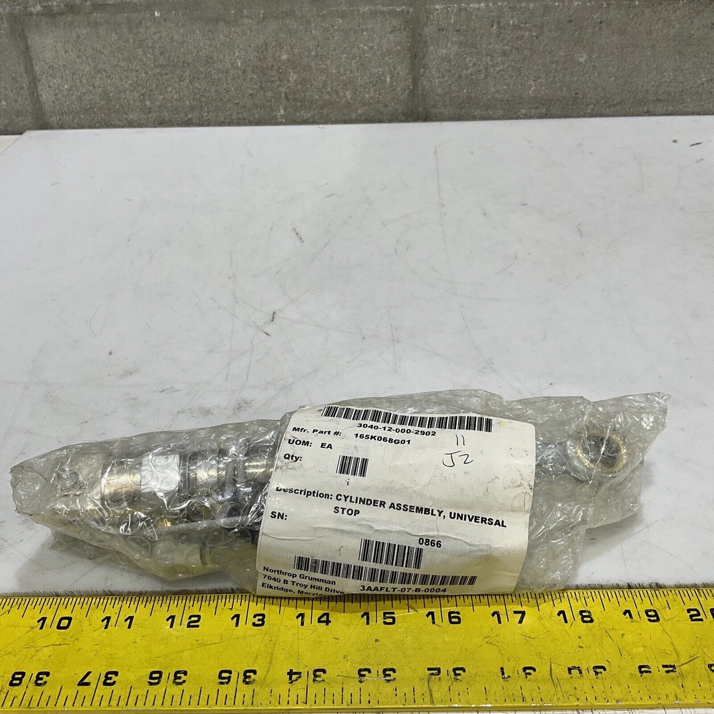 SMC CDM2D25-50 UNIVERSAL STOP CYLINDER ASSEMBLY W/ SENSORS 145 PSI 1.00 MPA U3S