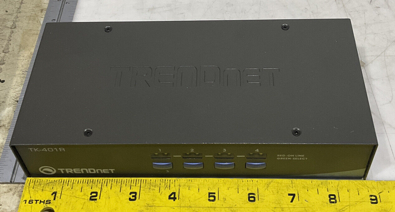 TRENDNET TK-401R 4 PORT PS/2 RACK MOUNT KMV SWITCH U3S
