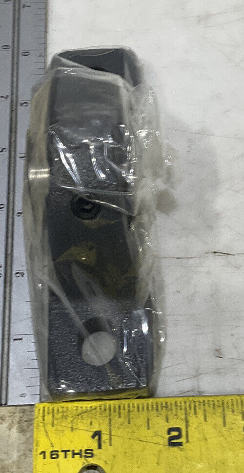 IPTCI UCP 205 25MM N SET SCREW LOCK PILLOW BLOCK LOT OF 2 U3S