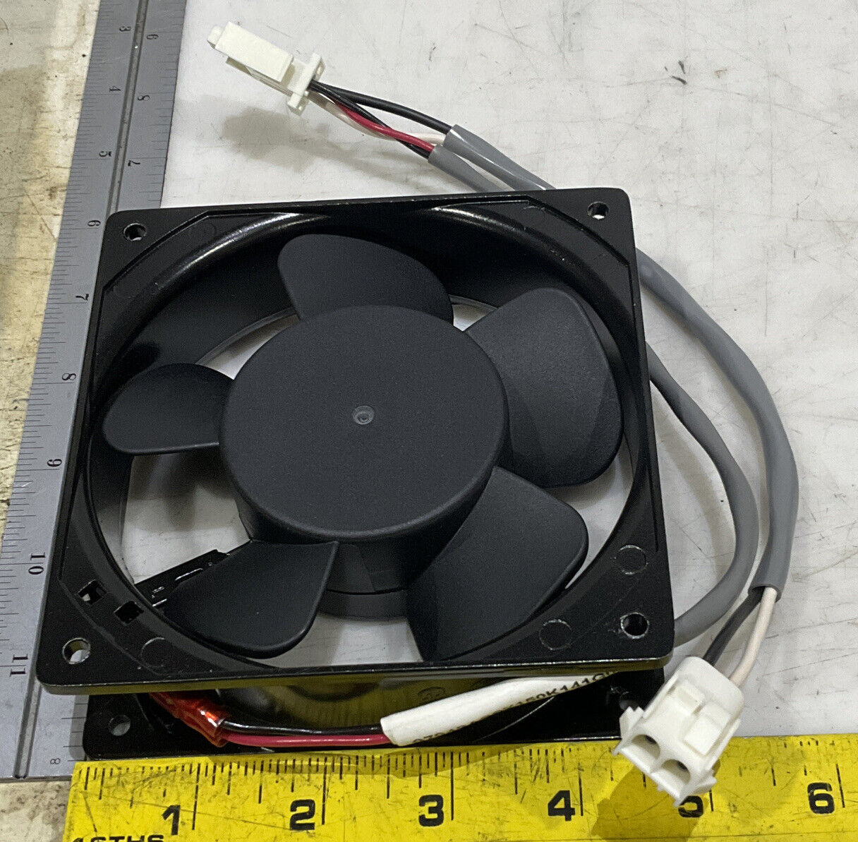 MECHATRONICS UF12A12 115V 50/60HZ 12WATT ALUMINUM FRAME COOLING FAN U3S
