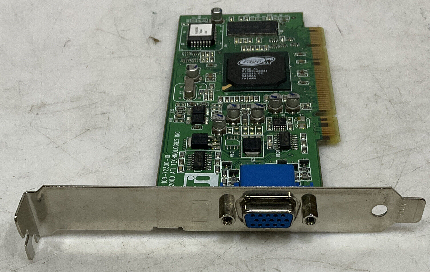 ATI 109-72300-10 RAGE XL XPERT 98 8MB PCI VIDEO GRAPHICS CARD U3S