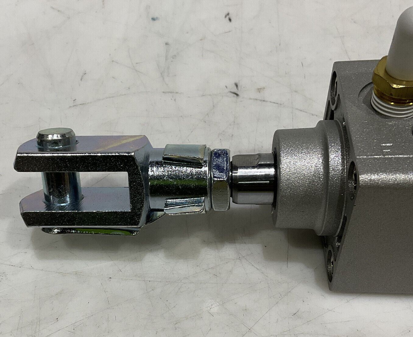 SMC CP95SDB40-80 CYLINDER WITH PNEUMATIC SENSORS U3S