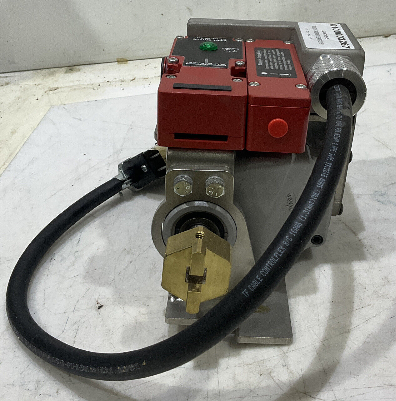 REMOTE SOLUTIONS SR-M-75RMM- 120AC/125DC ELEVATING REMOTE RACKING SYSTEM 373