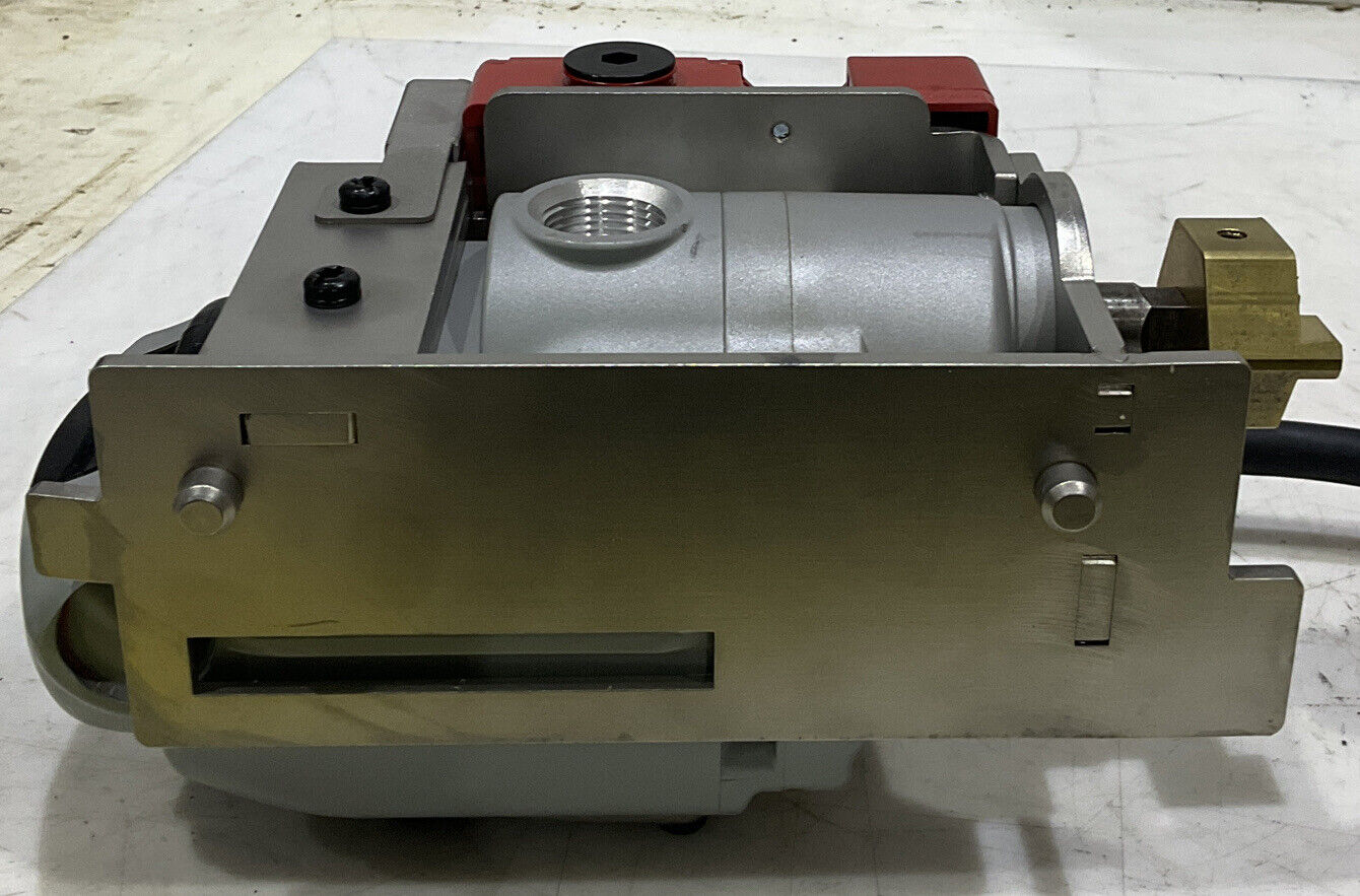 REMOTE SOLUTIONS SR-M-75RMM- 120AC/125DC ELEVATING REMOTE RACKING SYSTEM 373