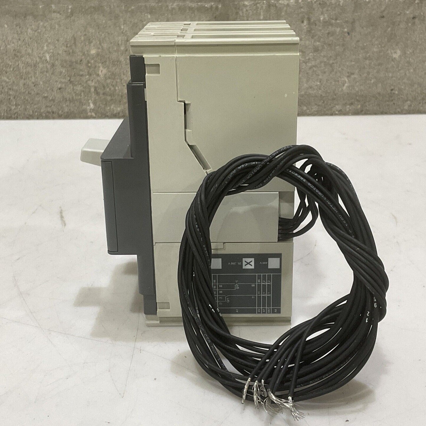 ABB SACE T1N SACE TMAX T1N CIRCUIT BREAKER 40A 3POLE U3S