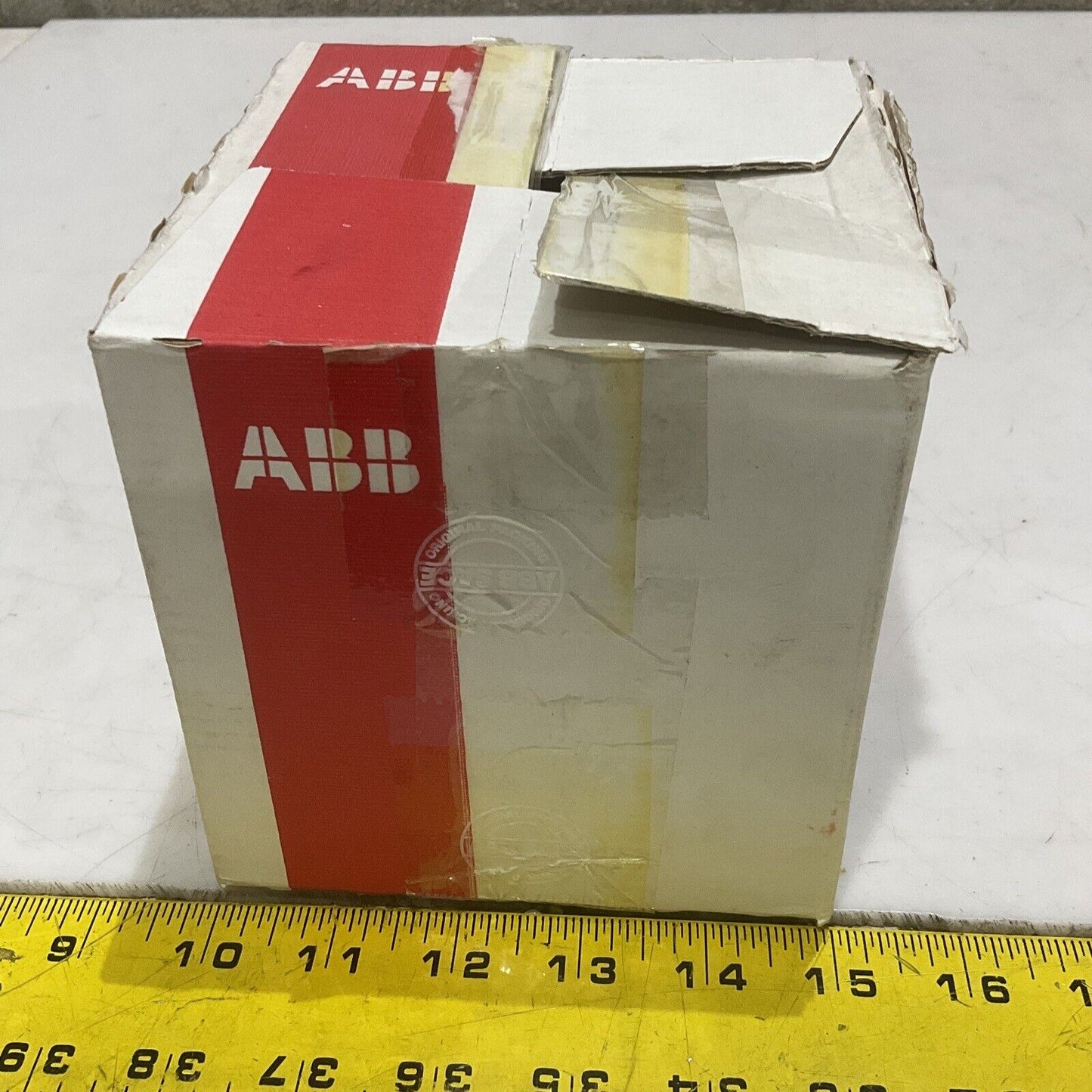 ABB SACE T1N SACE TMAX T1N CIRCUIT BREAKER 40A 3POLE U3S