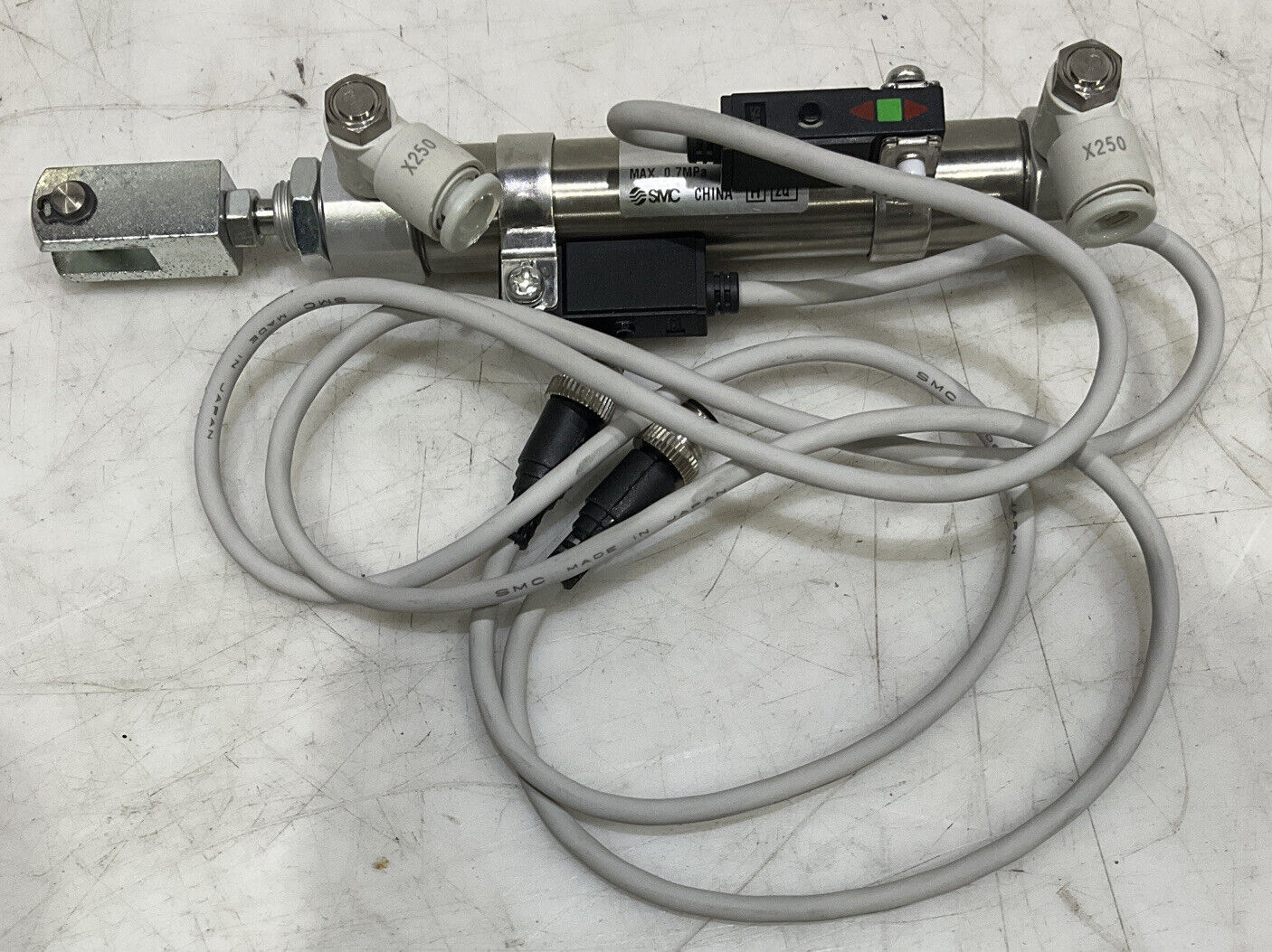 SMC CDJ2B16-60Z-B RCT STOP CYLINDER ASSEMBLY U3S