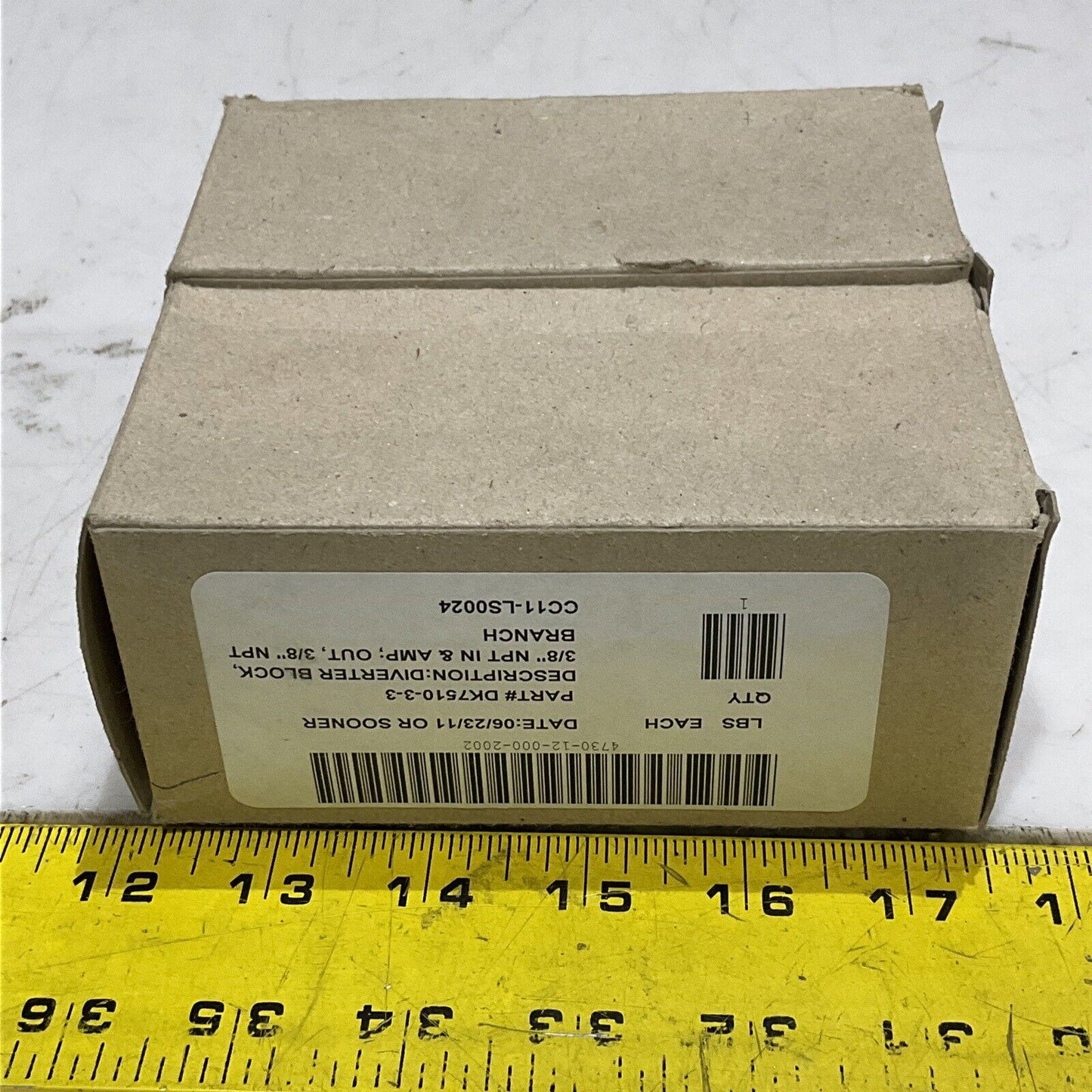 PARKER DK7510-3-3 DIVERTER BLOCK KIT 3/8” NPT 4 WAY LOT OF 2 U3S