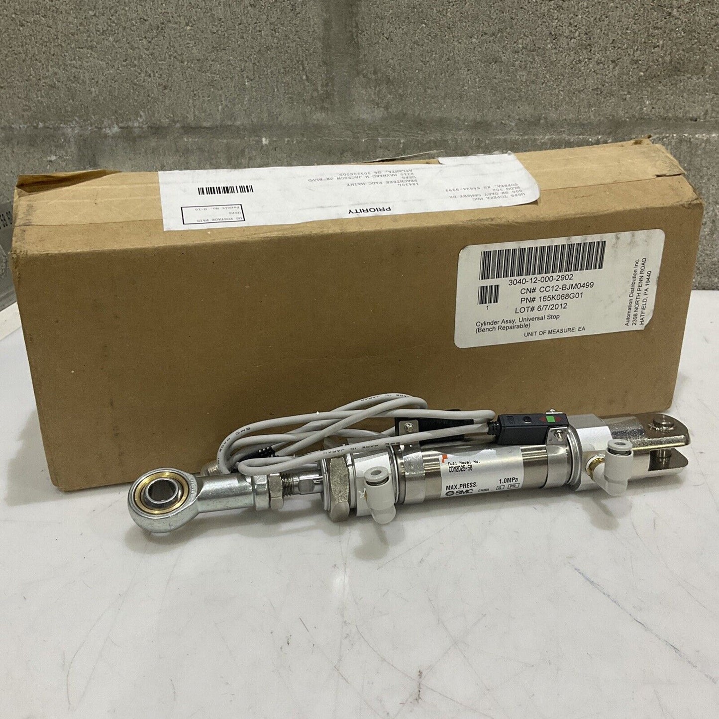 SMC CDM2D25-50 UNIVERSAL STOP CYLINDER ASSEMBLY 1.0 MPA  U3S