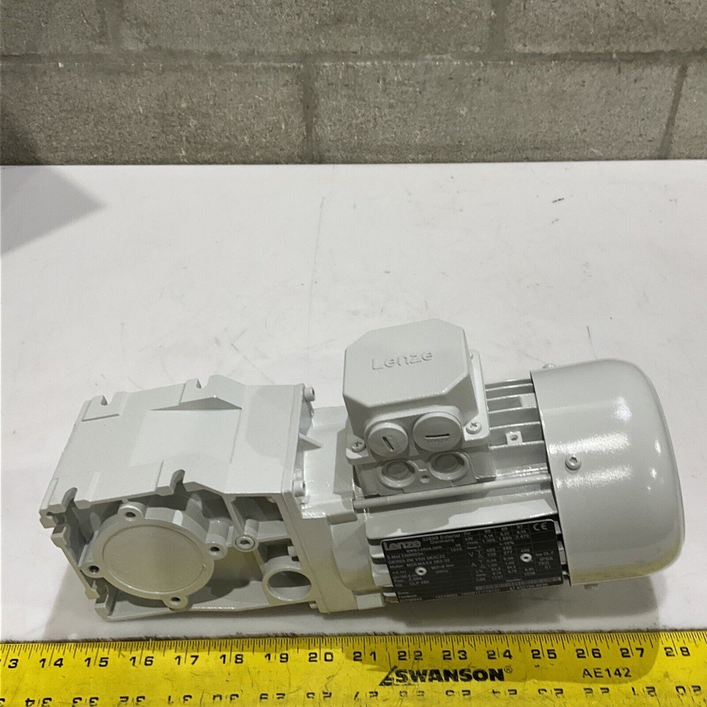 LENZE GKR03-2M VBR 063C32 MDEMAXX 063-32 GEARBOX U3S