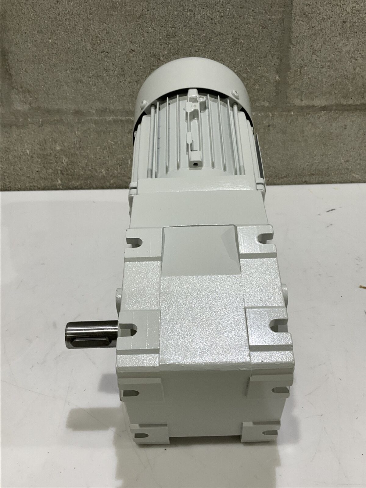 LENZE GKR04-2M VBR 071C42 MDEMAXX 072-42 GEARBOX MOTOR U3S