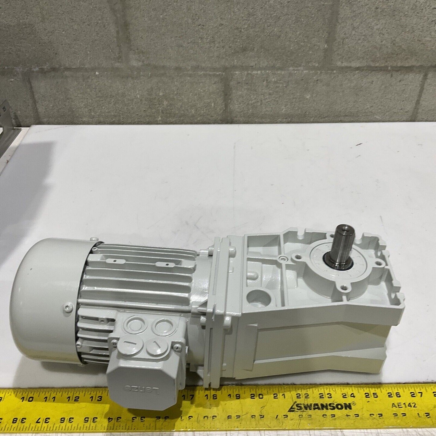 LENZE GKR04-2M VBR 071C42 MDEMAXX 072-42 GEARBOX MOTOR U3S