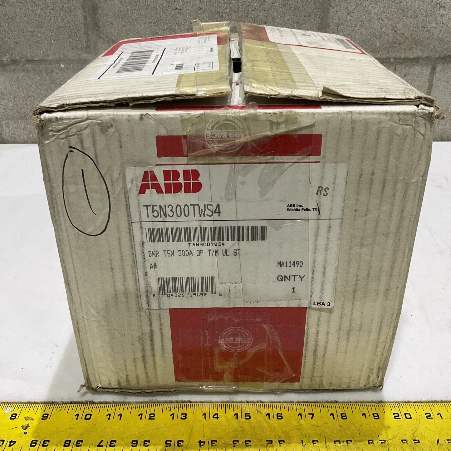 ABB T5N300TWS4 SACE TMAX TSN 400 CIRCUIT BREAKER 300A 3P U3S