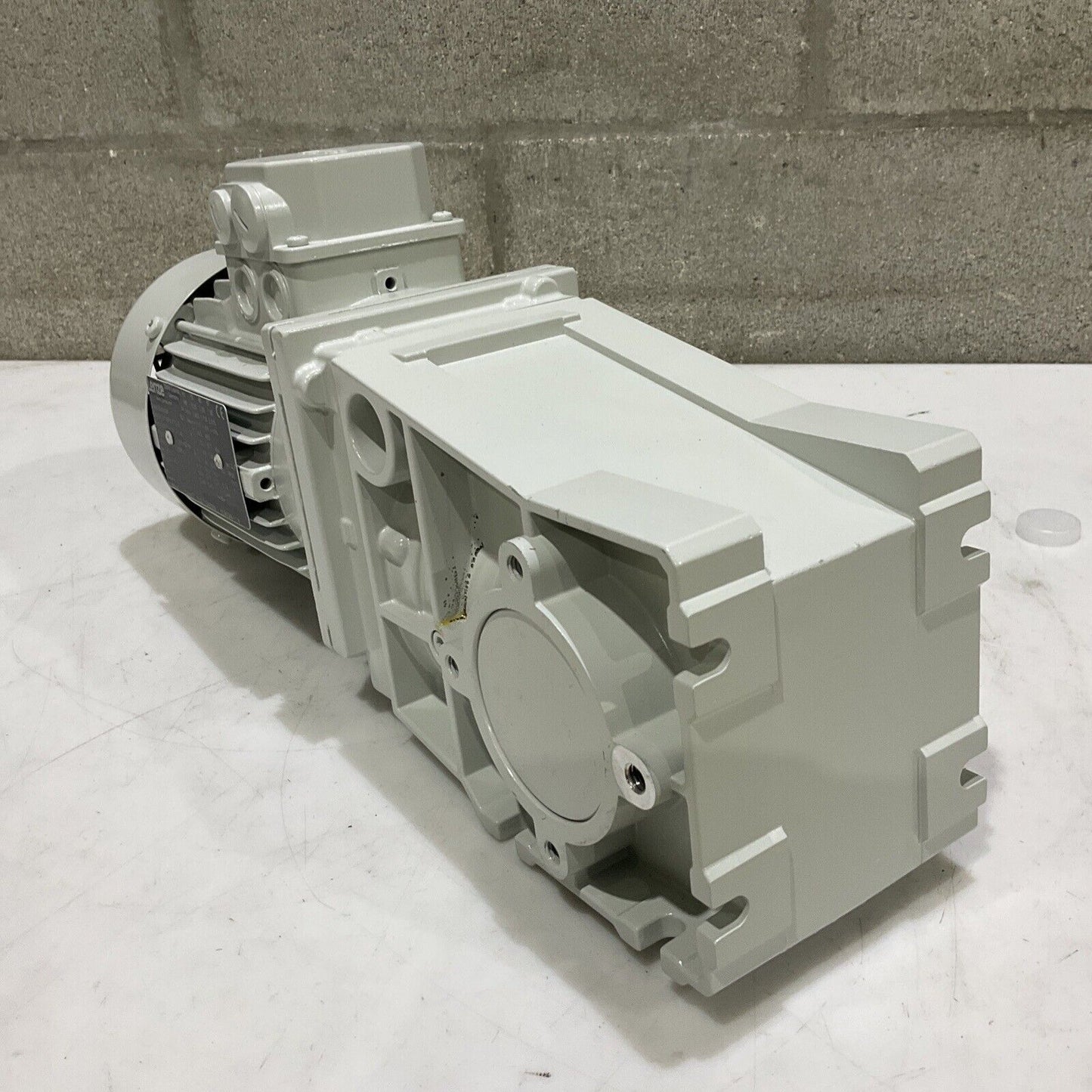 LENZE GKR04-2M VBR 071C42 MDEMAXX 072-42 GEARBOX MOTOR U3S