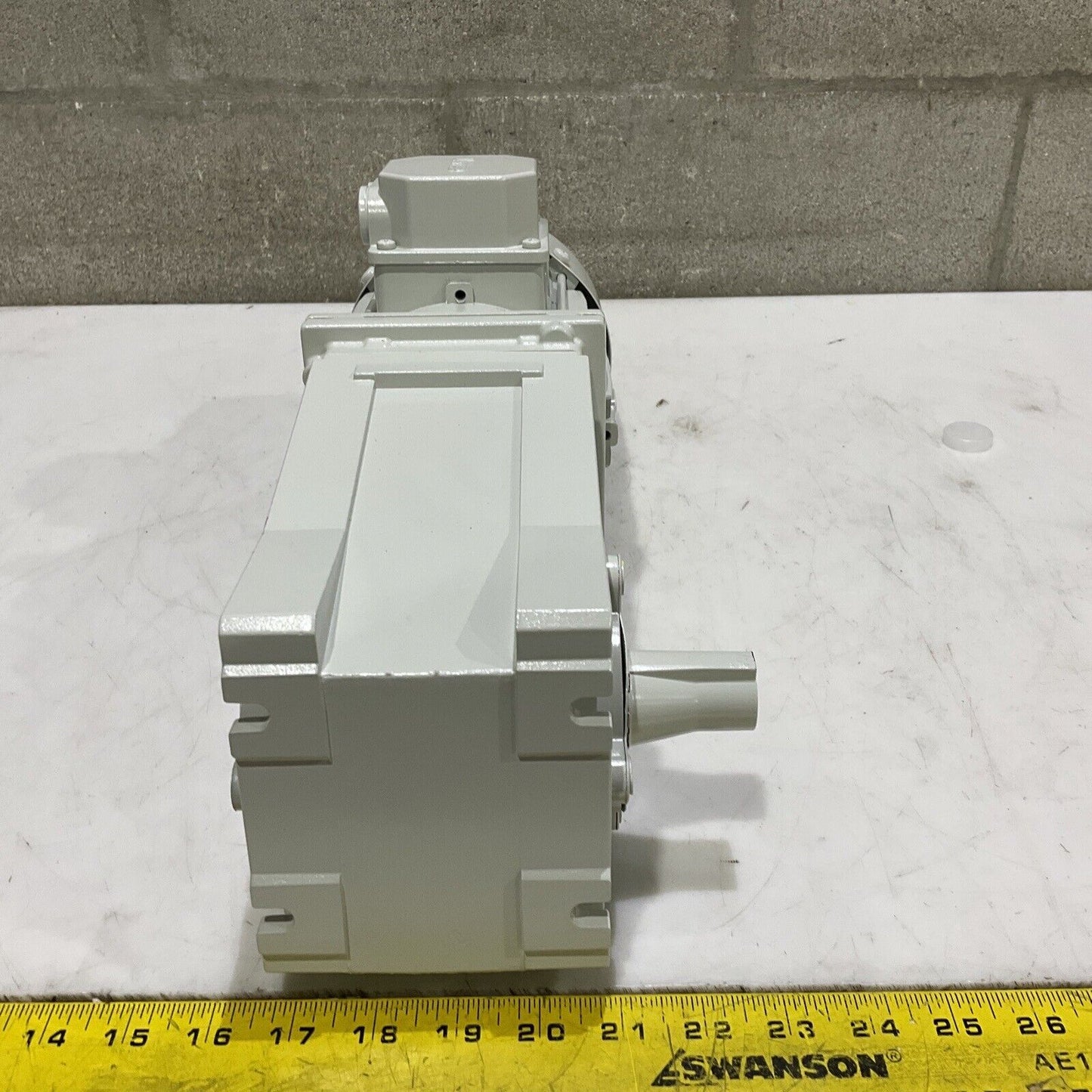 LENZE GKR04-2M VBR 071C42 MDEMAXX 072-42 GEARBOX MOTOR U3S