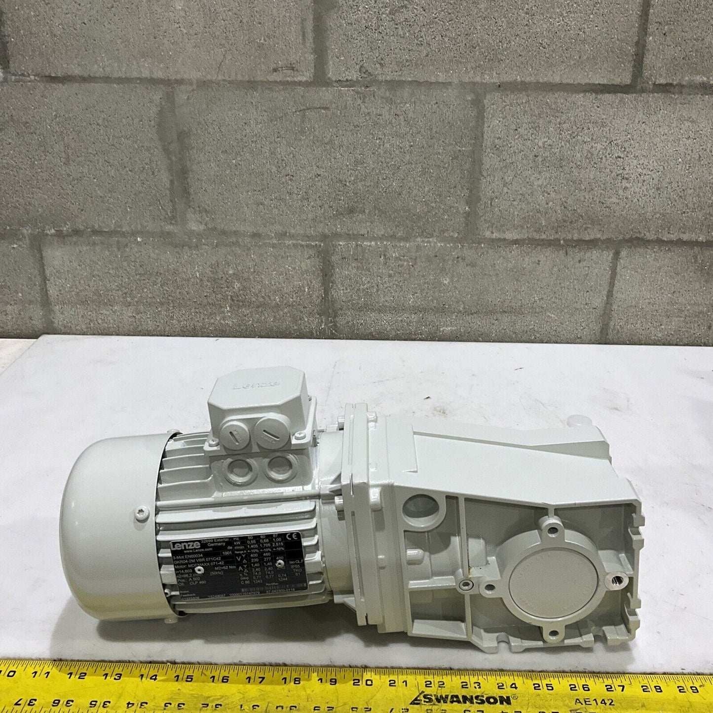 LENZE GKR04-2M VBR 071C42 MDEMAXX 072-42 GEARBOX MOTOR U3S