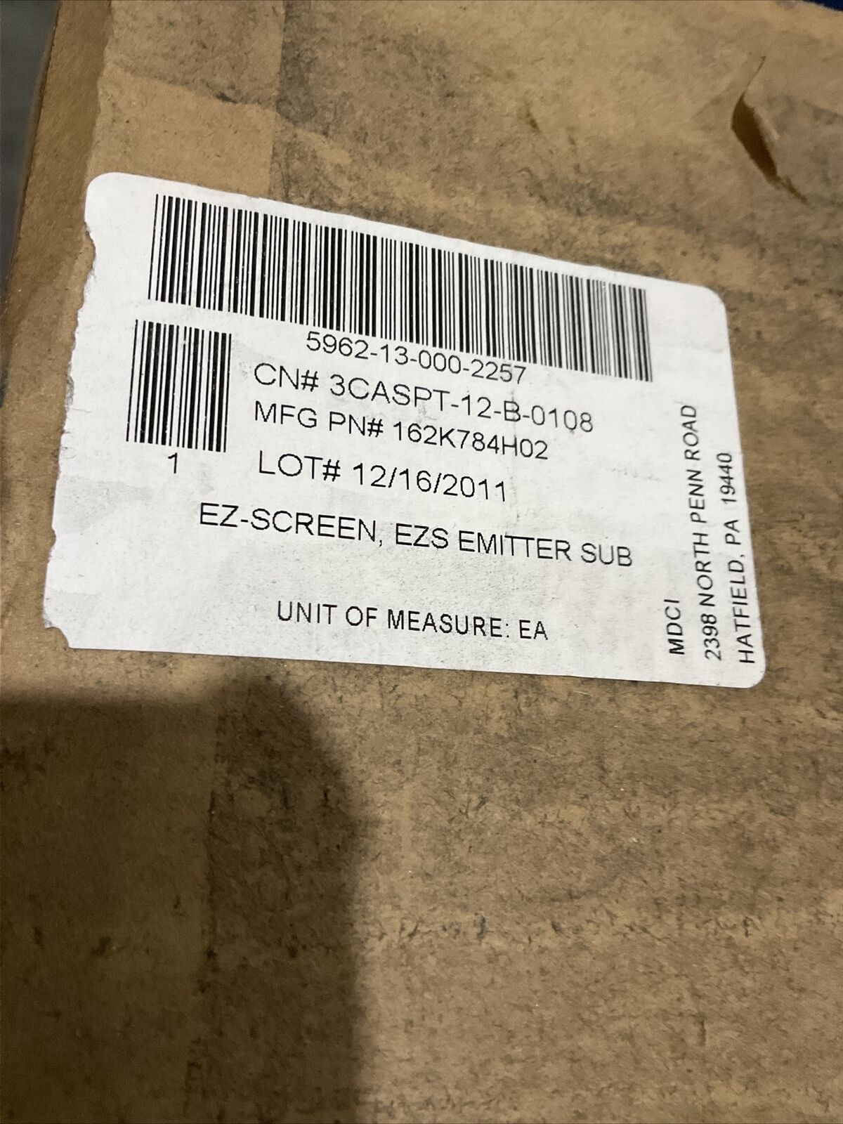 BANNER ENGINEERING CORP. SLSE30-1500Q8 EZ-SCREEN EZS EMITTER SUB U3S