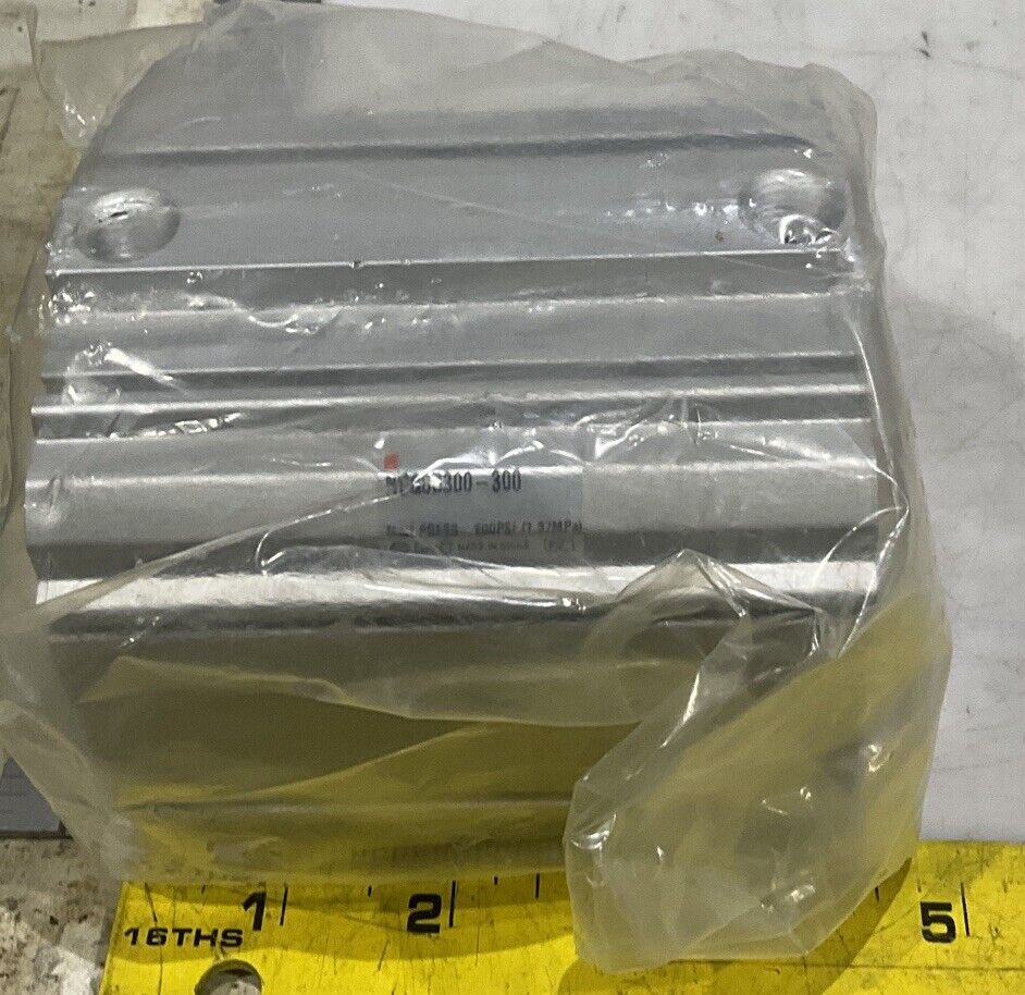 SMC NCQ8B300-300 CYLINDER U3S