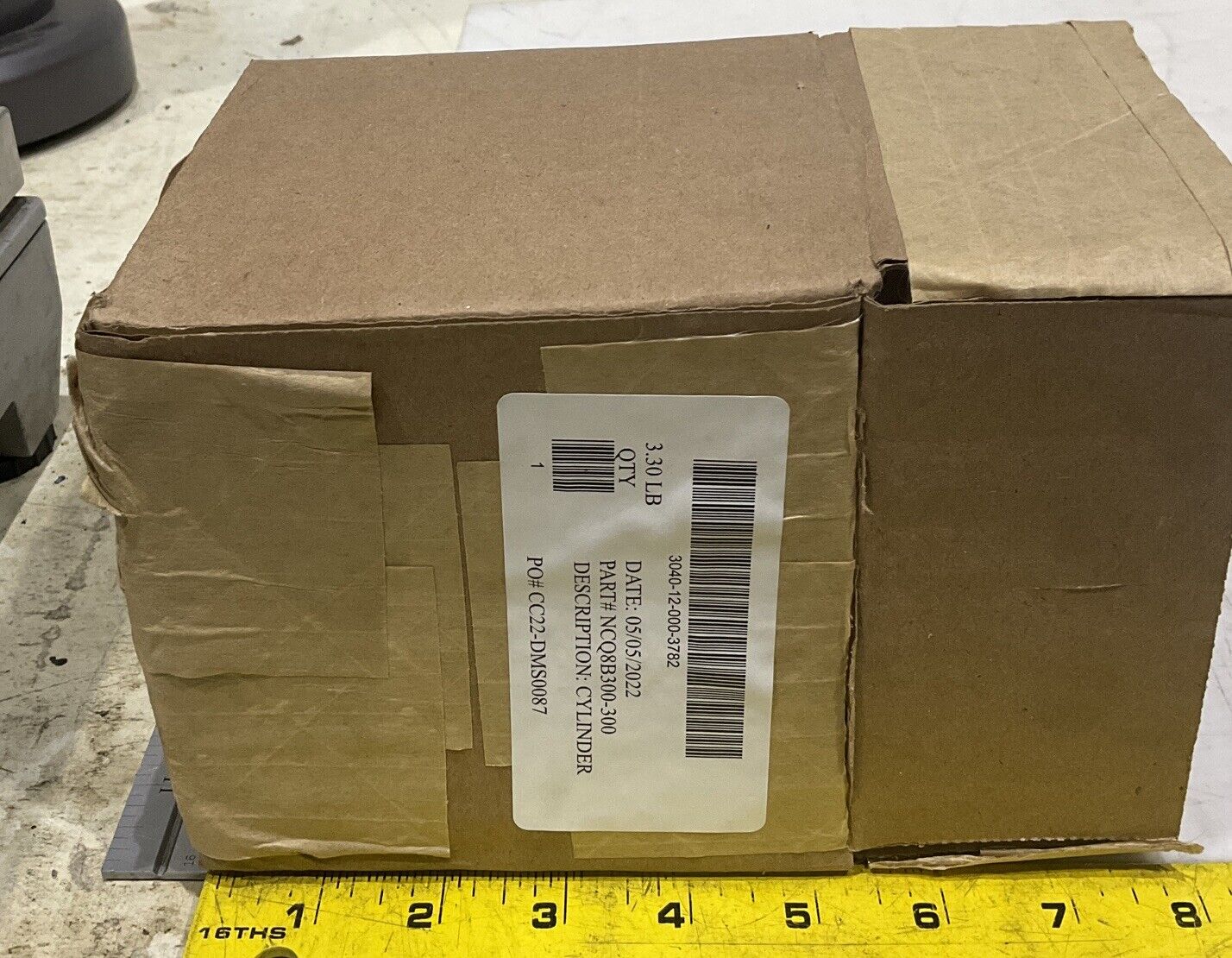 SMC NCQ8B300-300 CYLINDER U3S