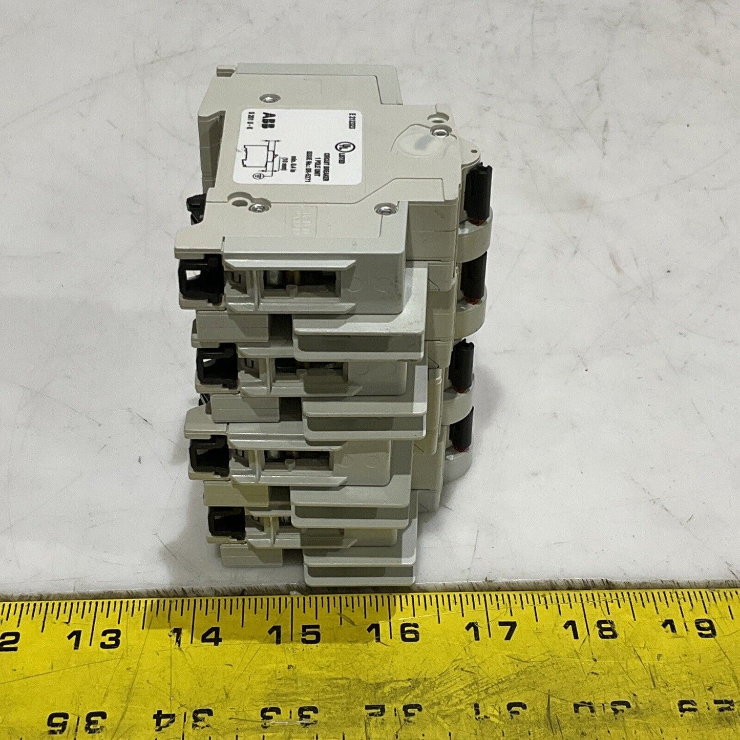ABB S 201 U K 20 A MINI CIRCUIT BREAKERS 240V 50/60HZ  1 POLE LOT OF 4 U3S