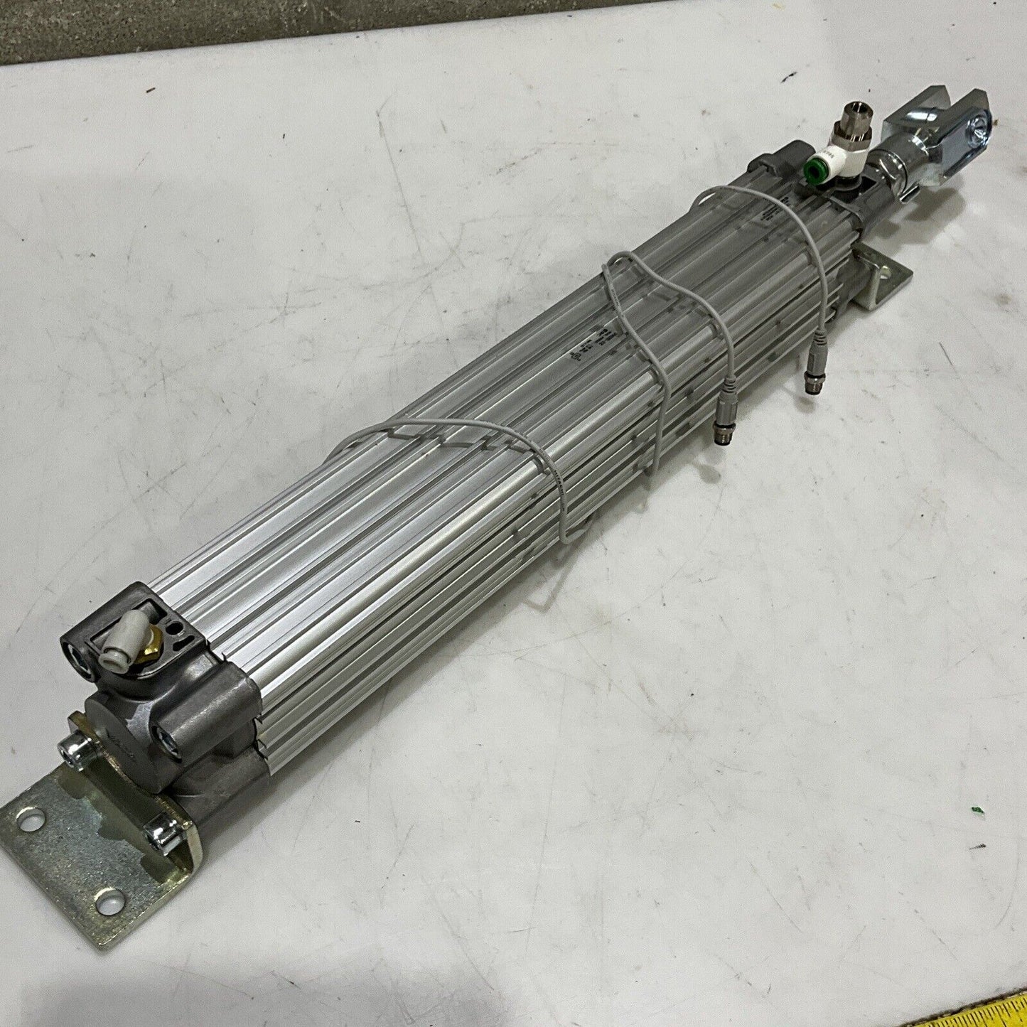 SMC CP96SDB50-315C PNEUMATIC CYLINDER 145 PSI U3S