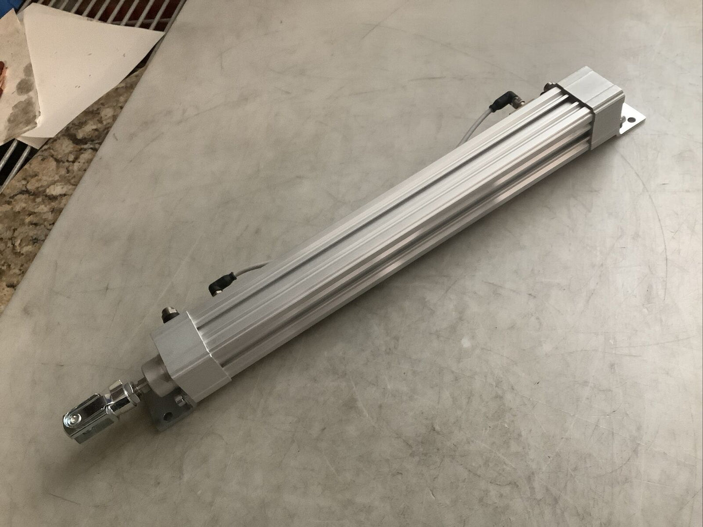 PHD CVAS6V-32X320-DB1-5-F22-M PNEUMATIC CYLINDER U3S