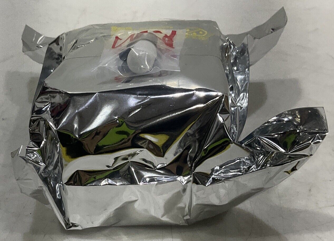 NORGREN VM10- 6-ST VLV STK MANIFOLD VALVE 6STATION 25W MPOLE NEG VM1006001US U3S