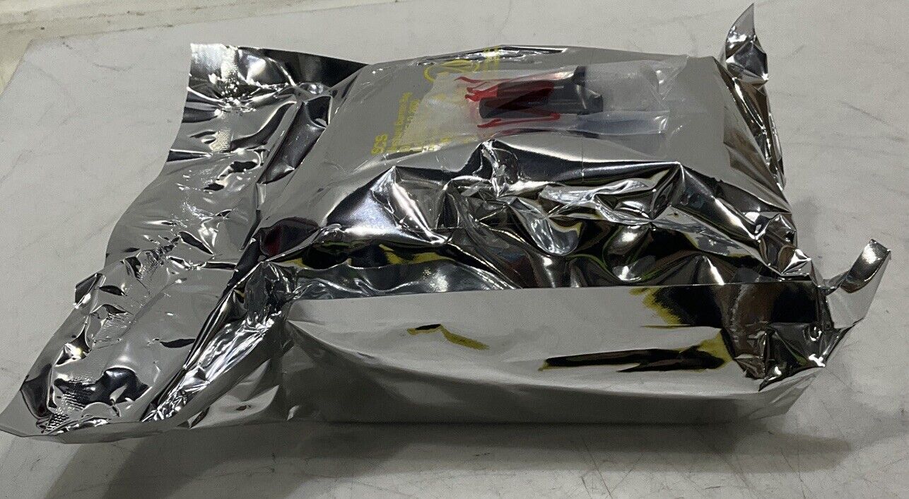 NORGREN VM10- 6-ST VLV STK MANIFOLD VALVE 6STATION 25W MPOLE NEG VM1006001US U3S