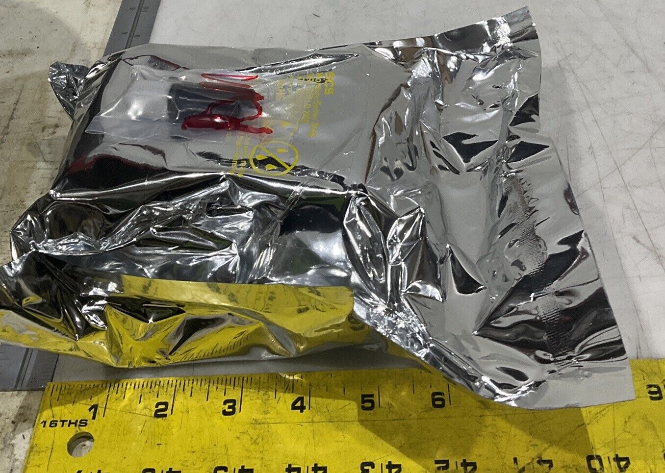 NORGREN VM10- 6-ST VLV STK MANIFOLD VALVE 6STATION 25W MPOLE NEG VM1006001US U3S