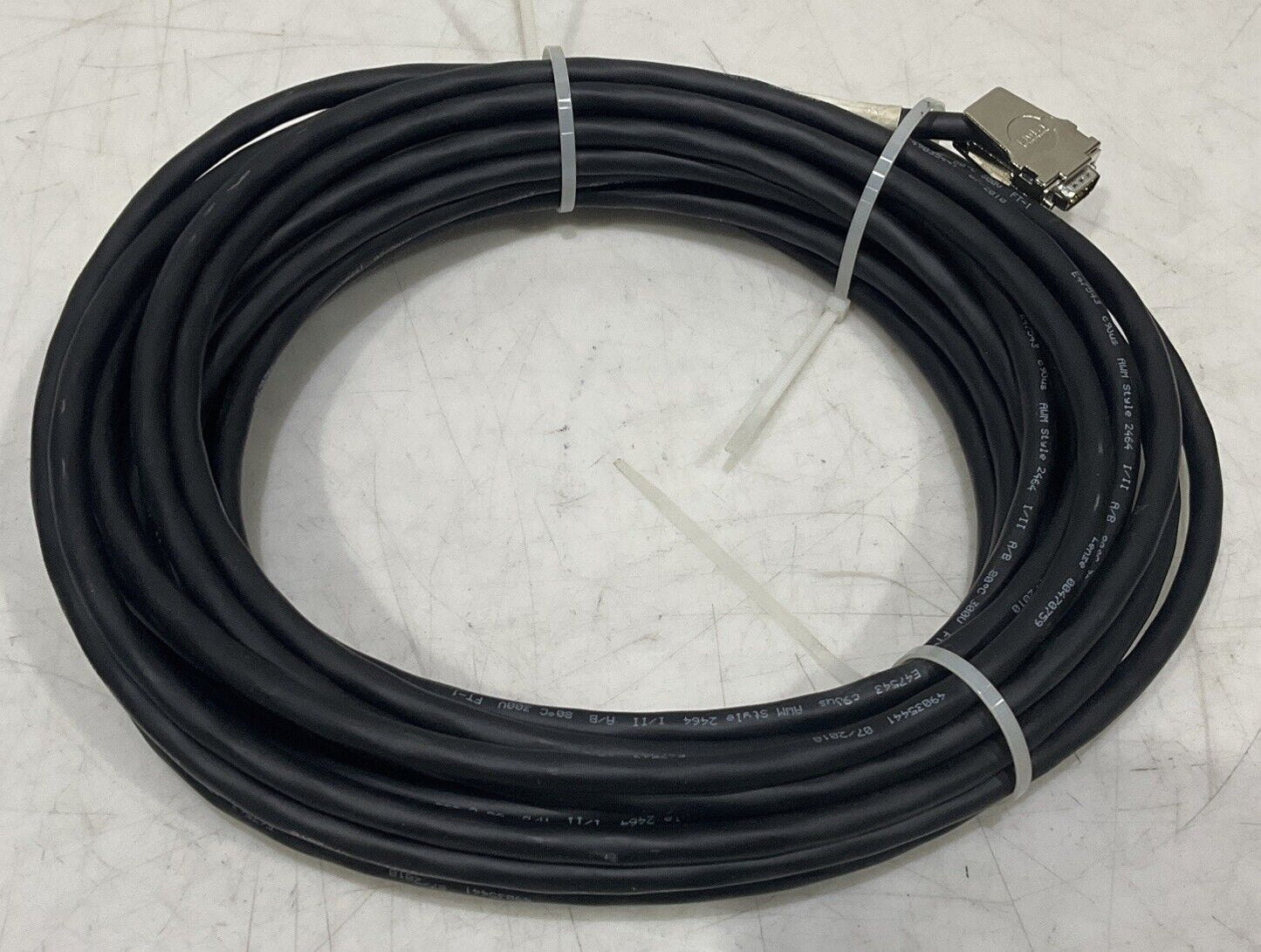 LENZE 00470759 UDM B2 RESOLVER ENCODER FEEDBACK CABLE U3S