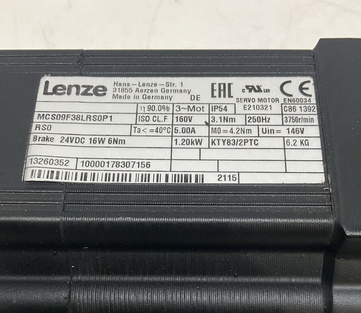 LENZE MCS09F38LRS0P1 SERVO MOTOR U3S