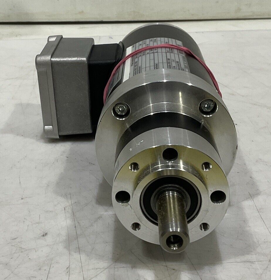 LENZE SPL62-1GVCR-056N22 3 PHASE ASYNCHRONUS SERVO GEAR MOTOR U3S