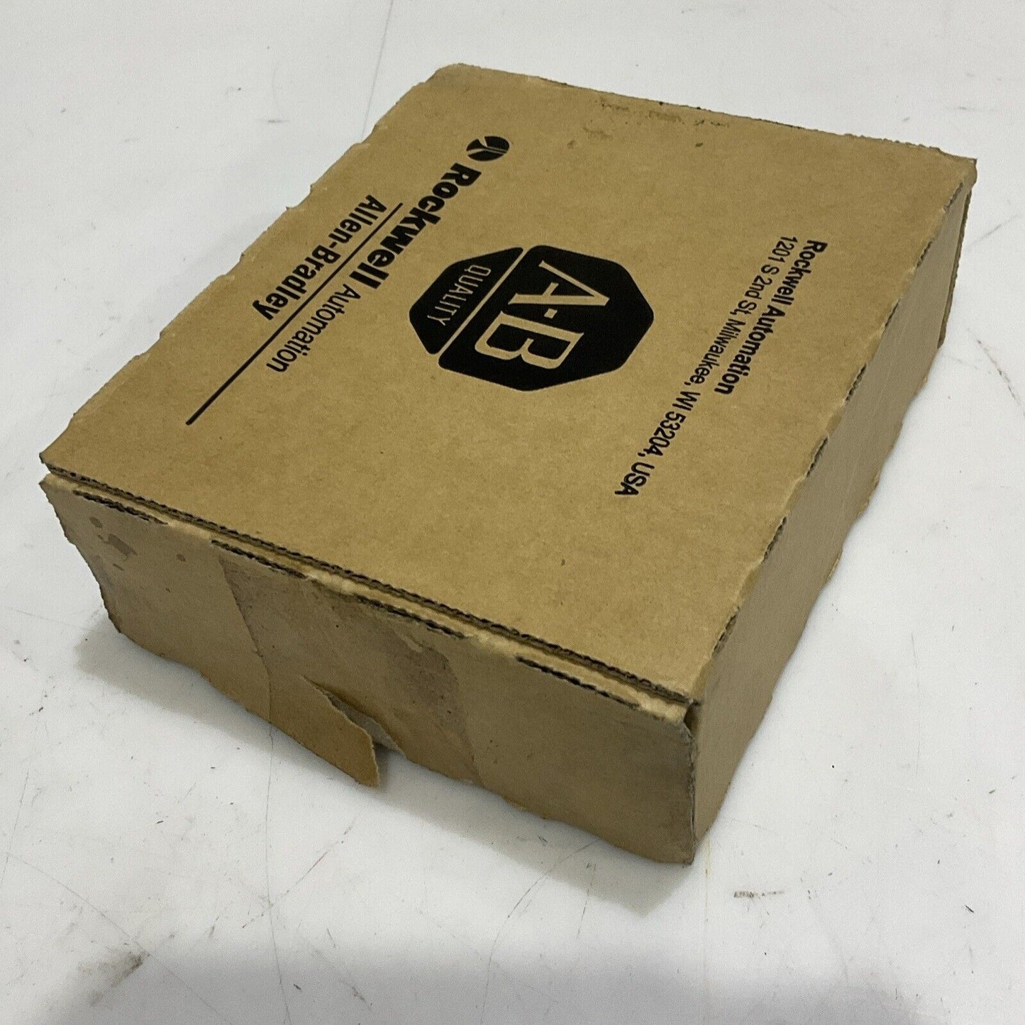 AB ALLEN BRADLEY 1769-ECR RIGHT END CAP TERMINATOR U4M