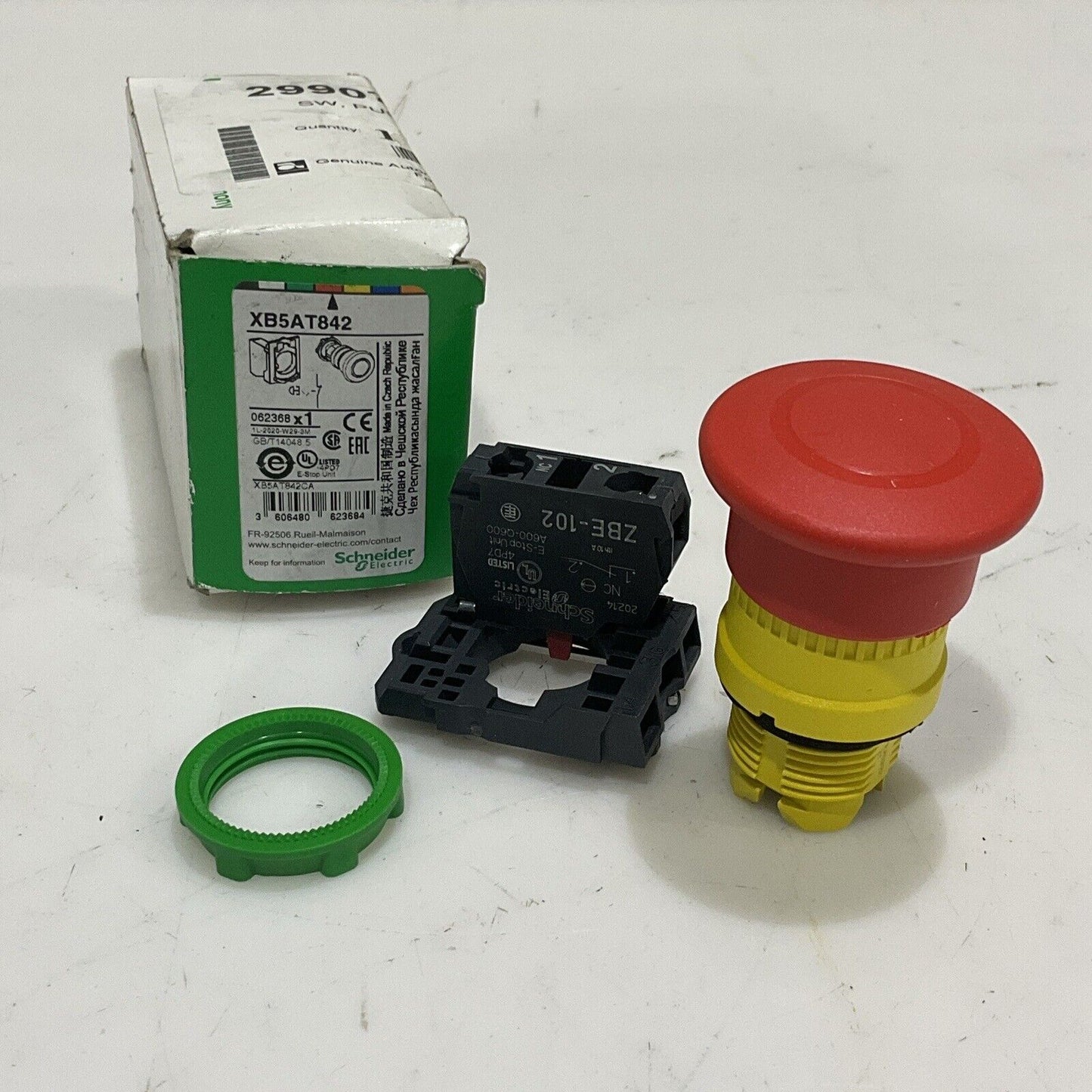 SCHNEIDER ELECTRIC XB5AT842 RED PUSHBUTTON SW U4M