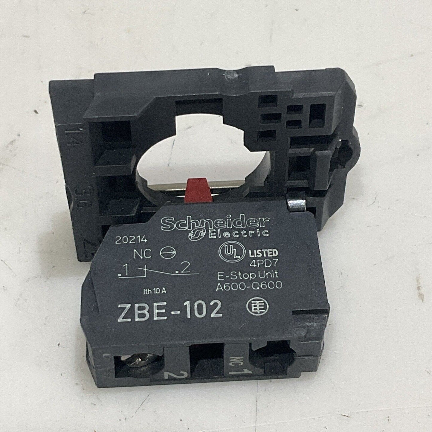 SCHNEIDER ELECTRIC XB5AT842 RED PUSHBUTTON SW U4M