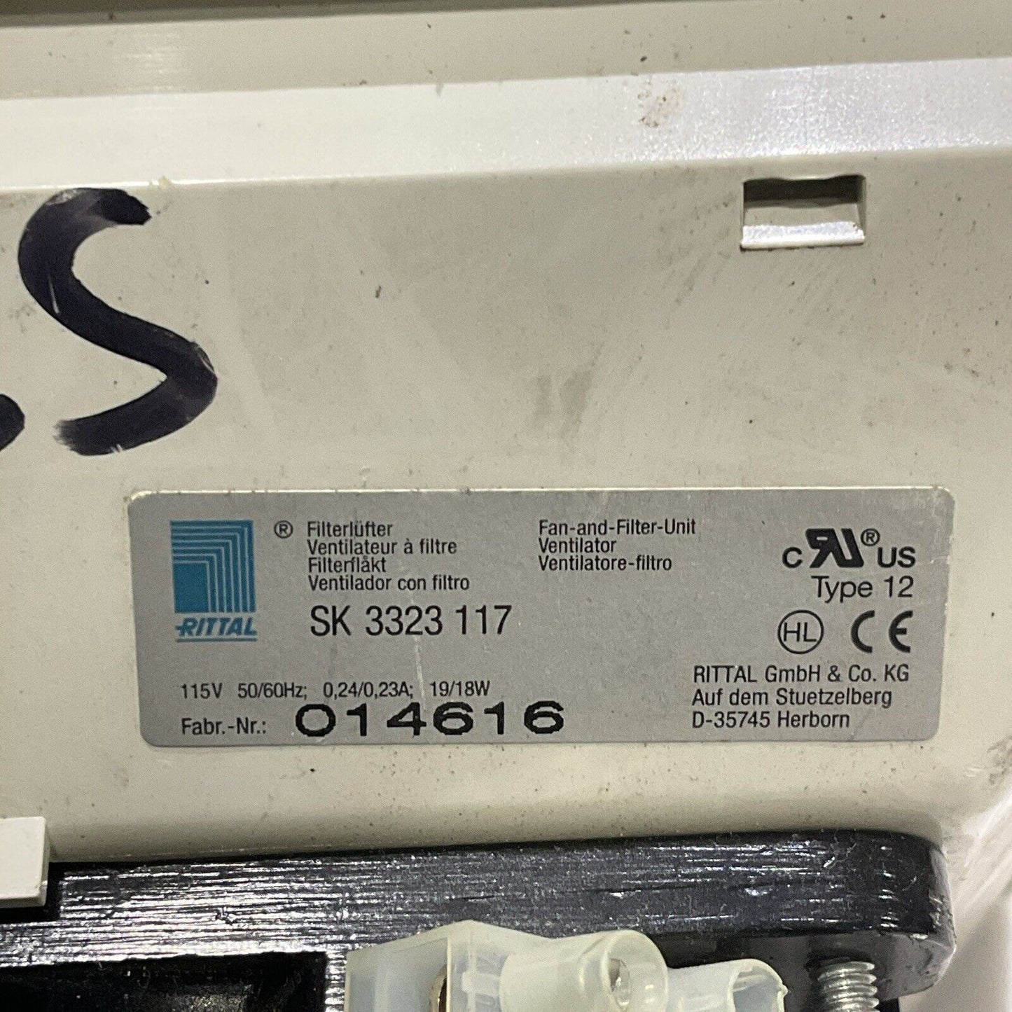 RITTAL 014616 SK 3323 117 FAN AND FILTER UNIT VENTILATOR 115V 50/60HZ 19/18W U4M