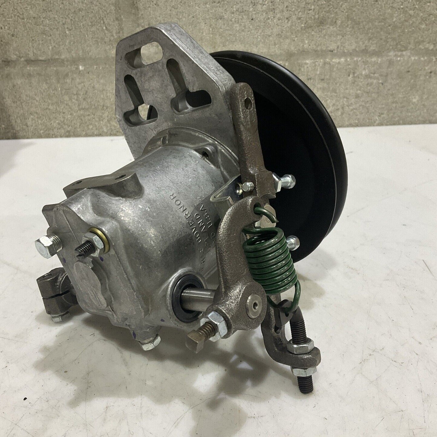 CUMMINS 3395960 3395893 1112018 HYDRAULIC GOVERNOR ENGINE B.3L U4M